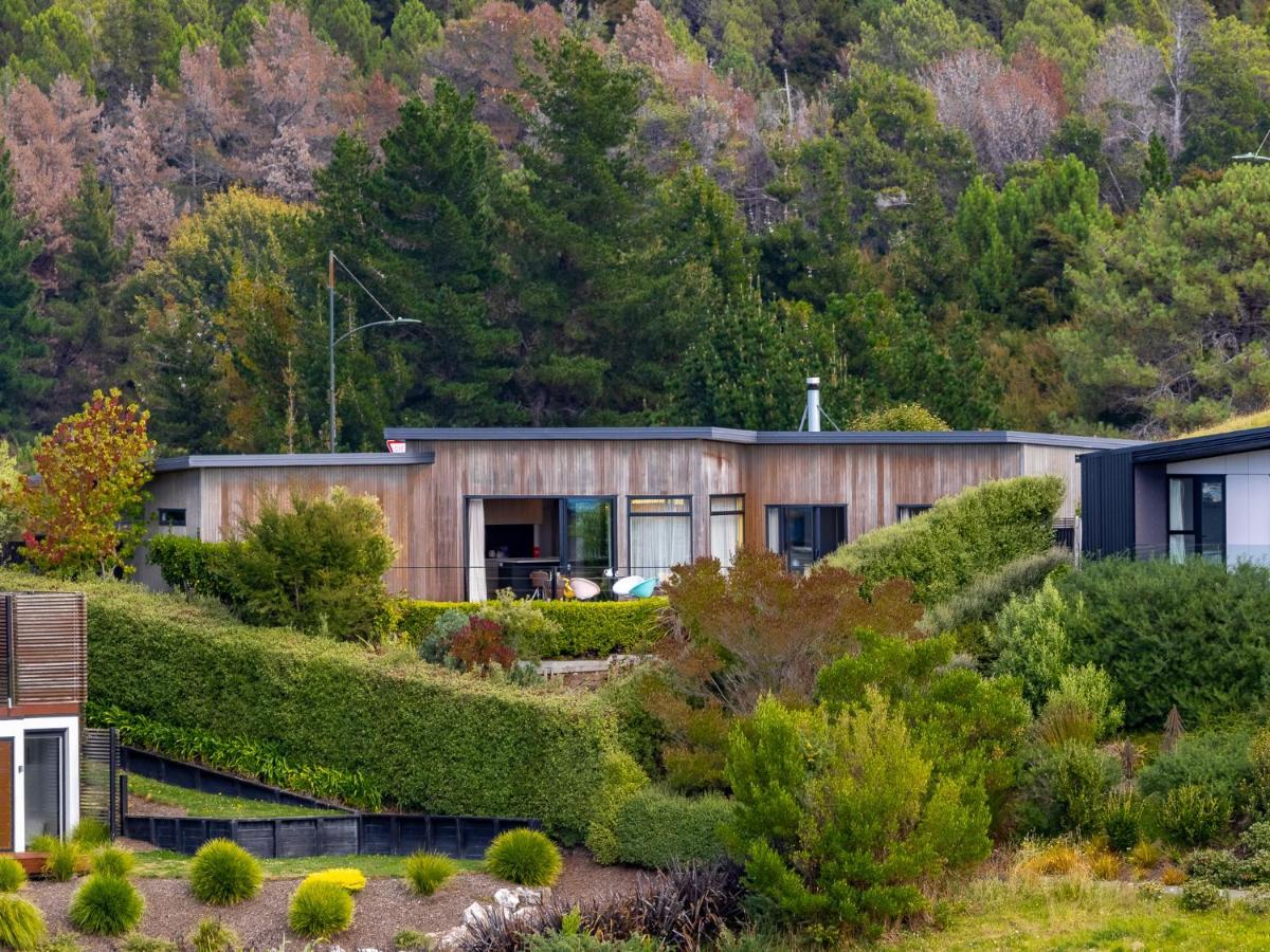 Number One Bach - Kaiteriteri Holiday Home Экстерьер фото