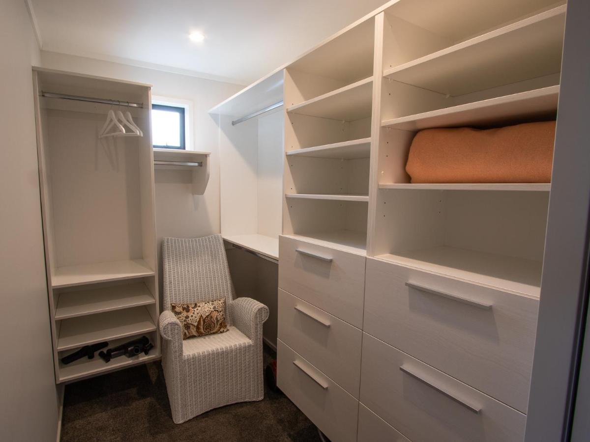 Number One Bach - Kaiteriteri Holiday Home Экстерьер фото